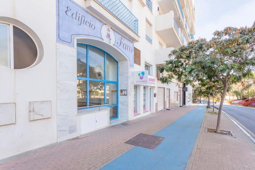 Faro Puerto Estepona Exteriér fotografie