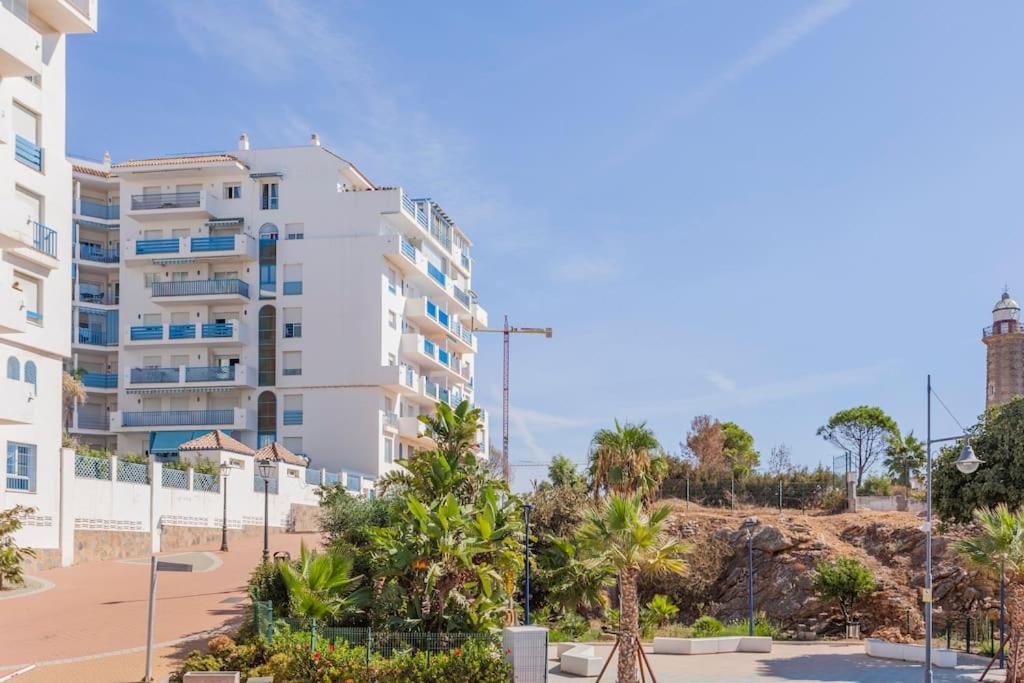 Faro Puerto Estepona Exteriér fotografie